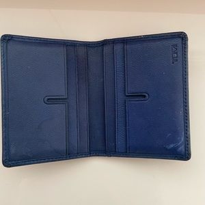 Tumi wallet